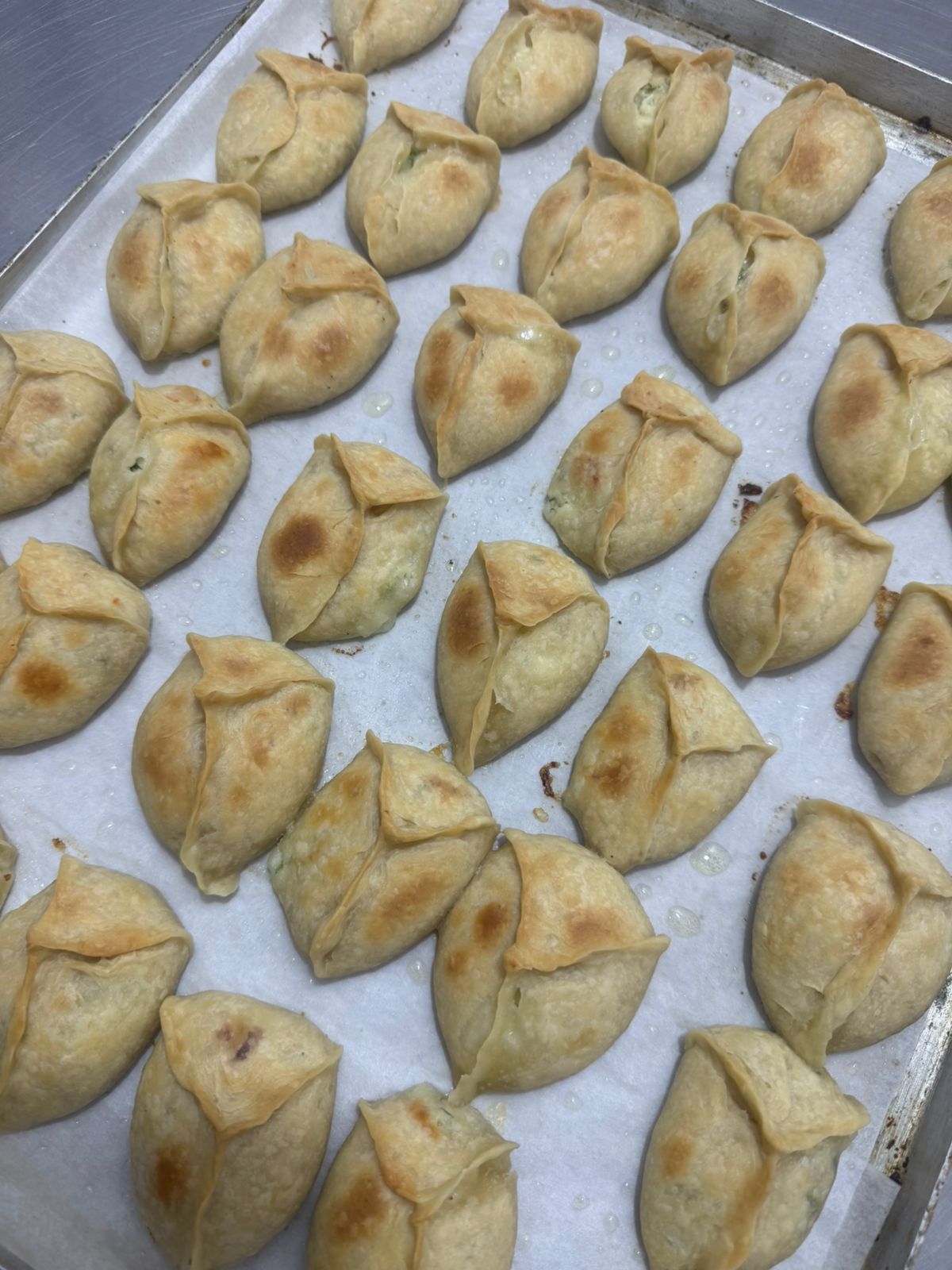 معجنات سبانخ 20 pcs