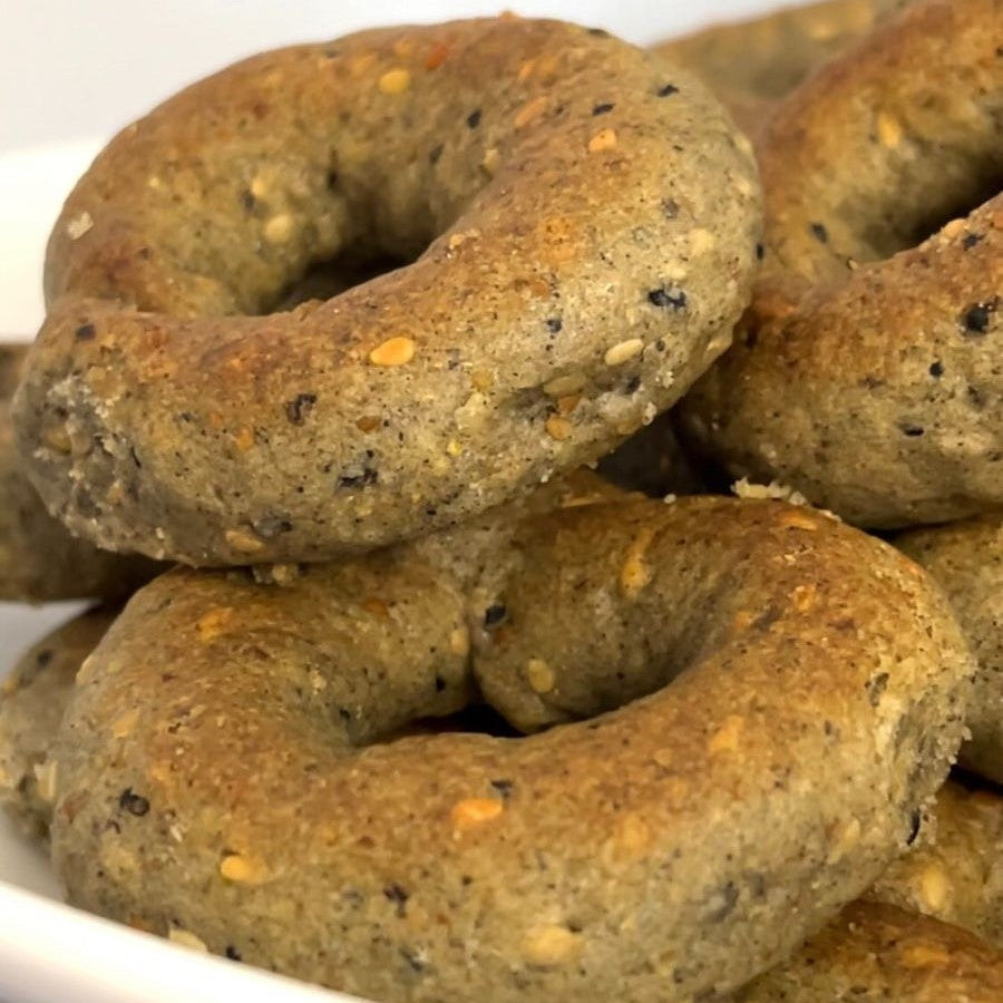 Kaek Falahi with Olive Oil